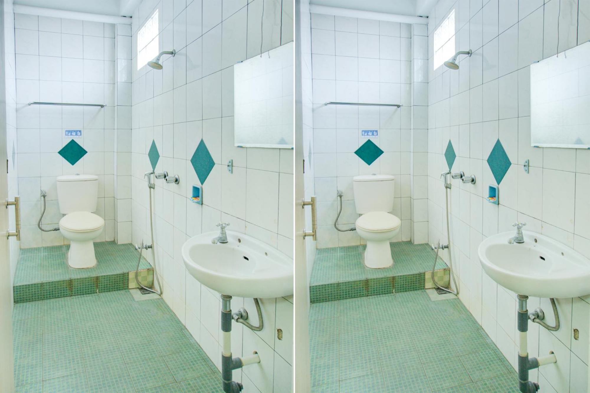 Townhouse Oak Palembang Near Jembatan Ampera Formerly Azzura Hotel Esterno foto